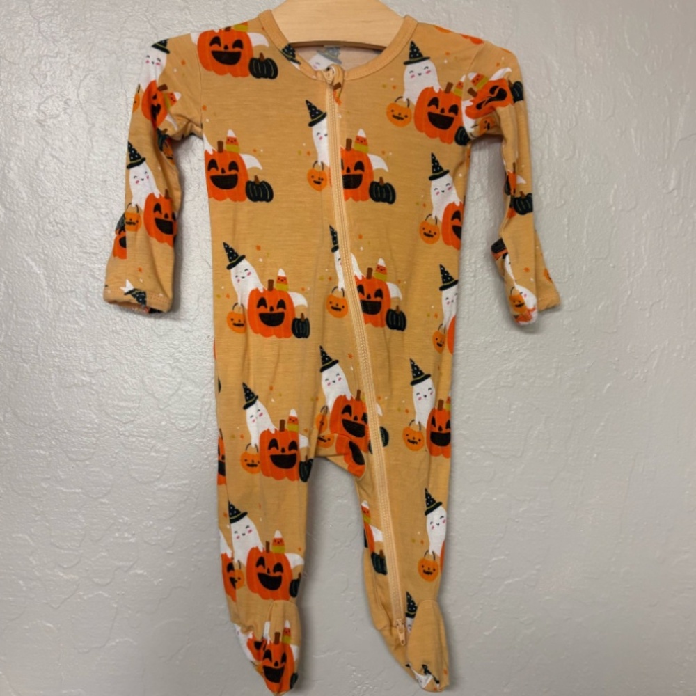 $16 ADD ON spearmintLOVE halloween footie hanna andersson little‎ sleepies zara